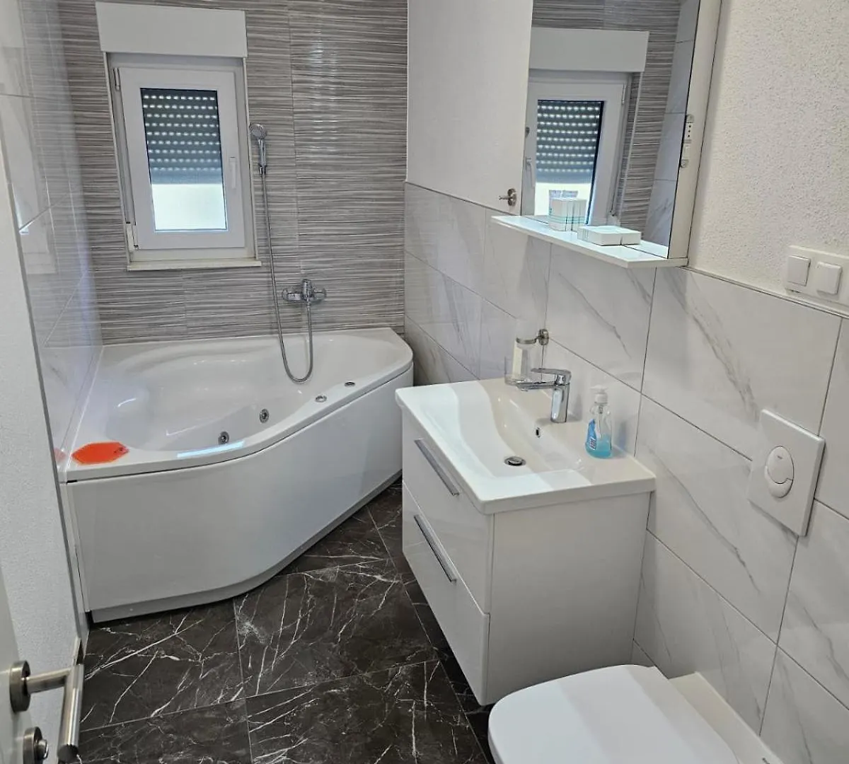 Villa Botic Trogir 0*,  Croatia